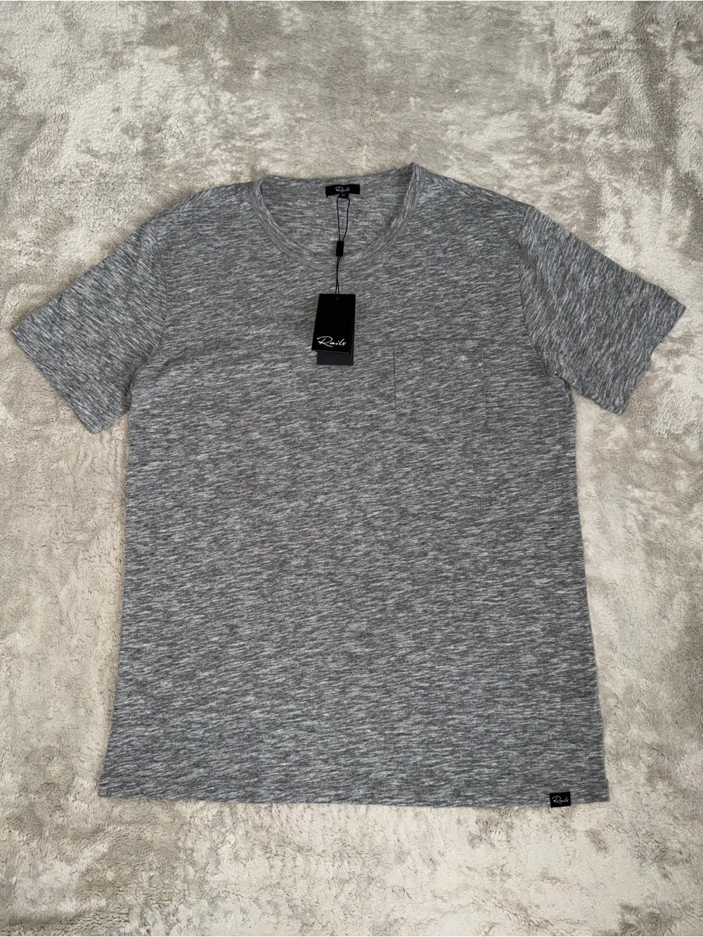 NWT Rails Skipper Heather Grey Short Sleeve Pocket Tee Men’s Medium